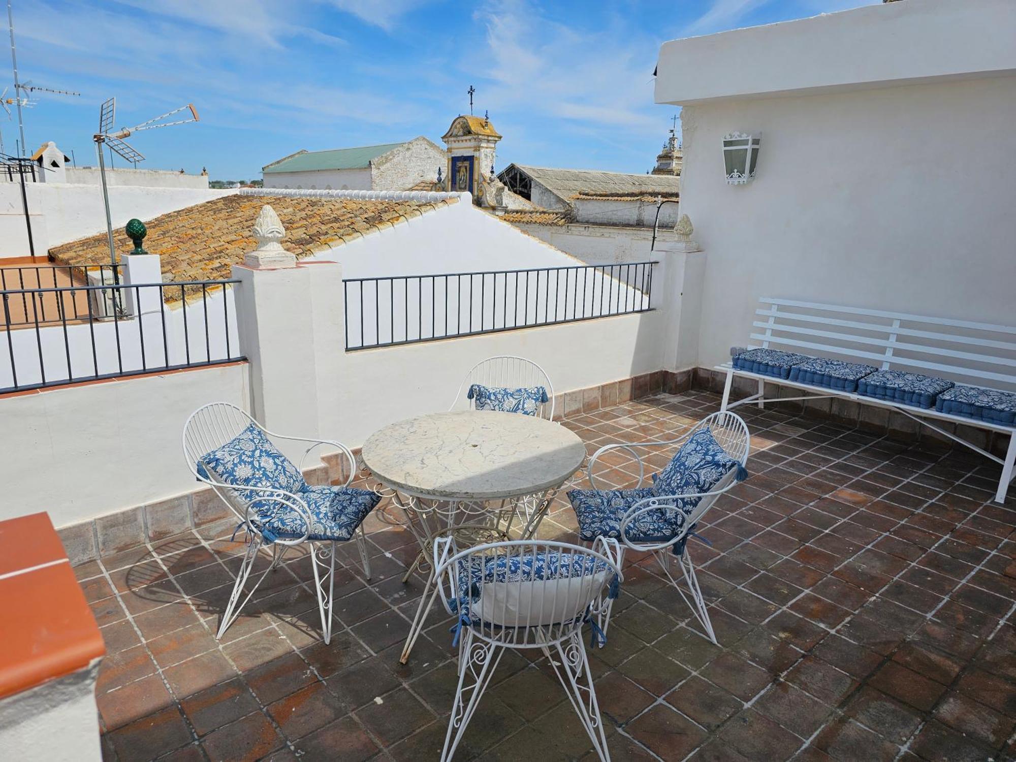 Apartamentos Gaviota Valencina de la Concepcion Bilik gambar